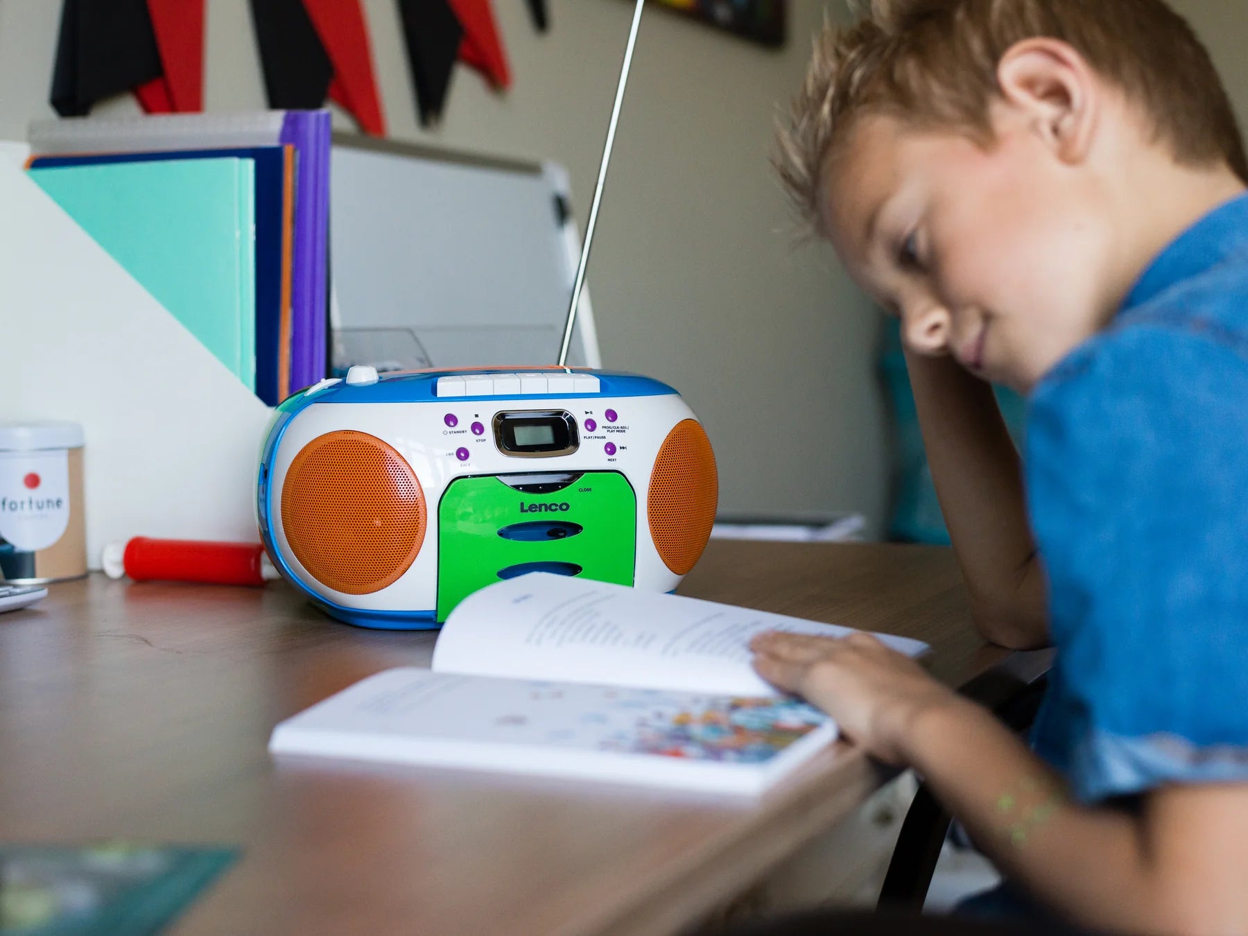 Lenco SCD-971 – Kannettava radio/CD-soitin