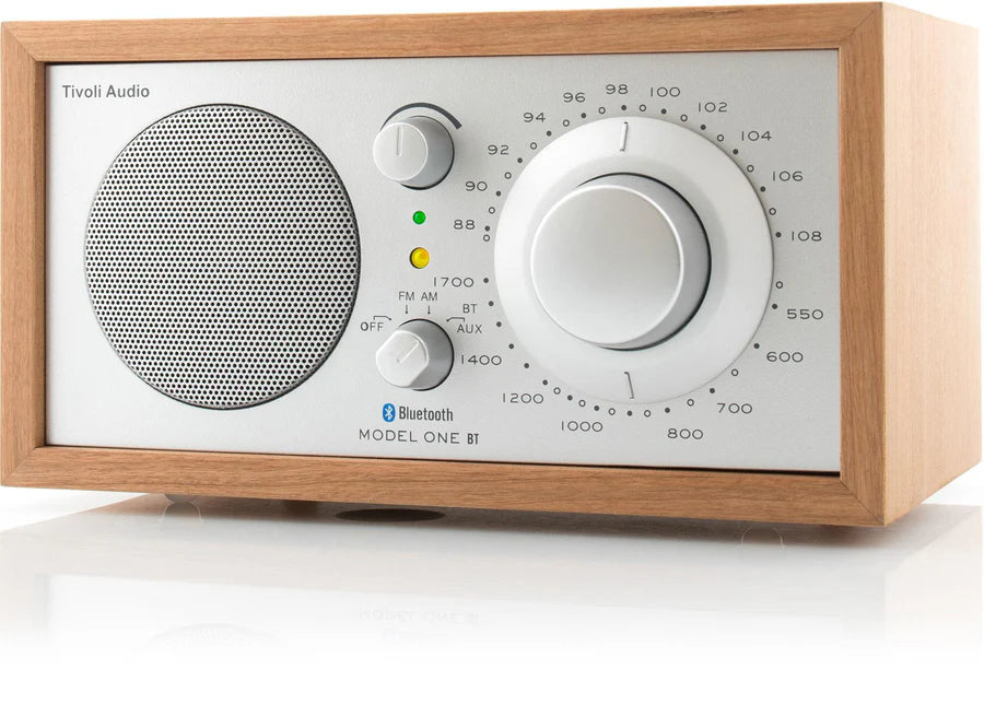 Tivoli Audio Model One BT – Klassikkoradion uusi aikakausi