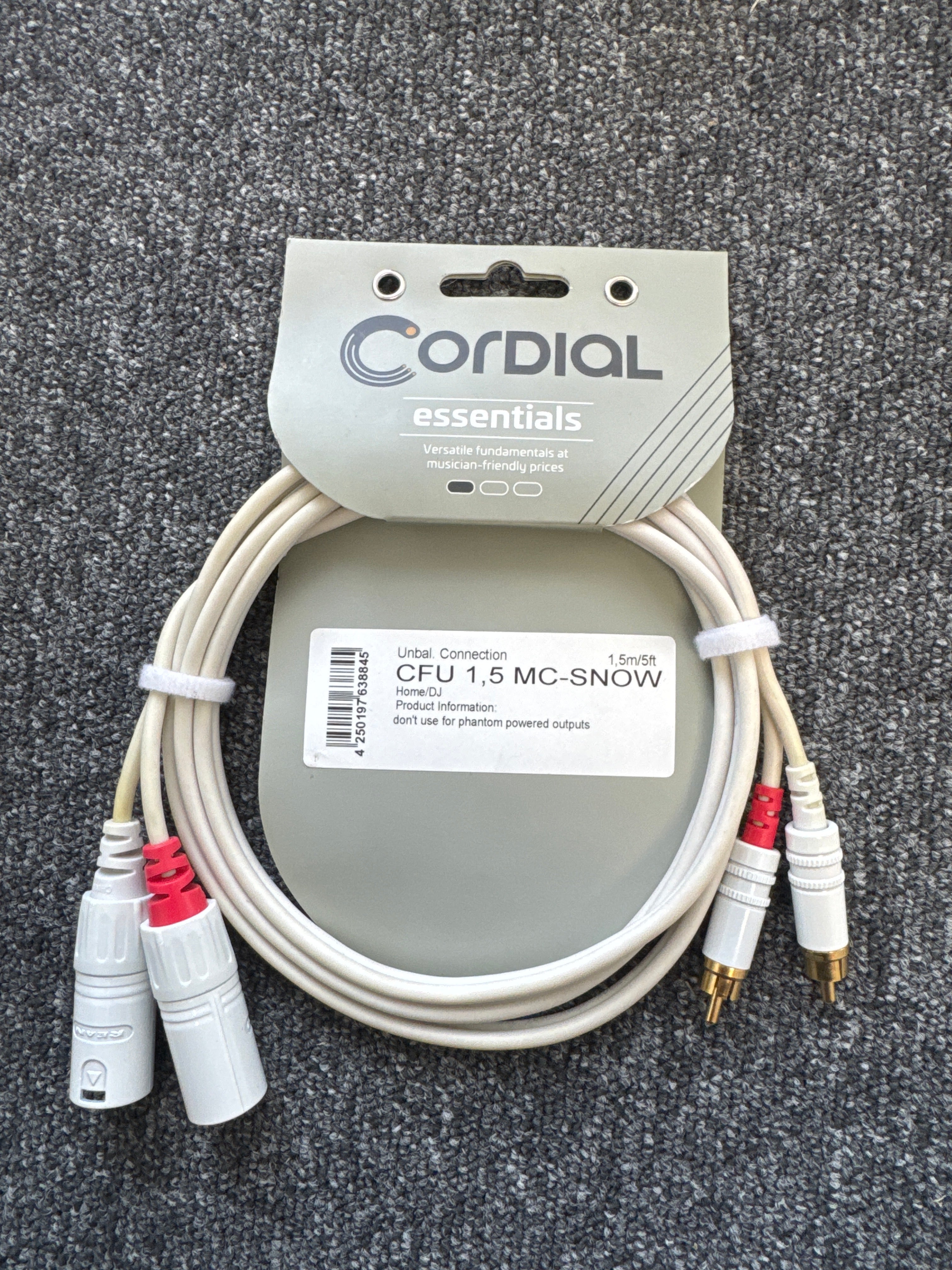 Cordial CFU 1,5 MC-Snow