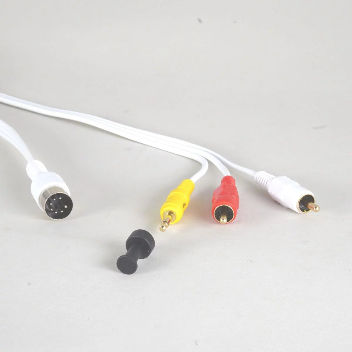 Almando 7-pin DIN – 2 x RCA + 3.5 mm Trigger – Premium-kaapeli B&O ICEpower-kaiuttimille