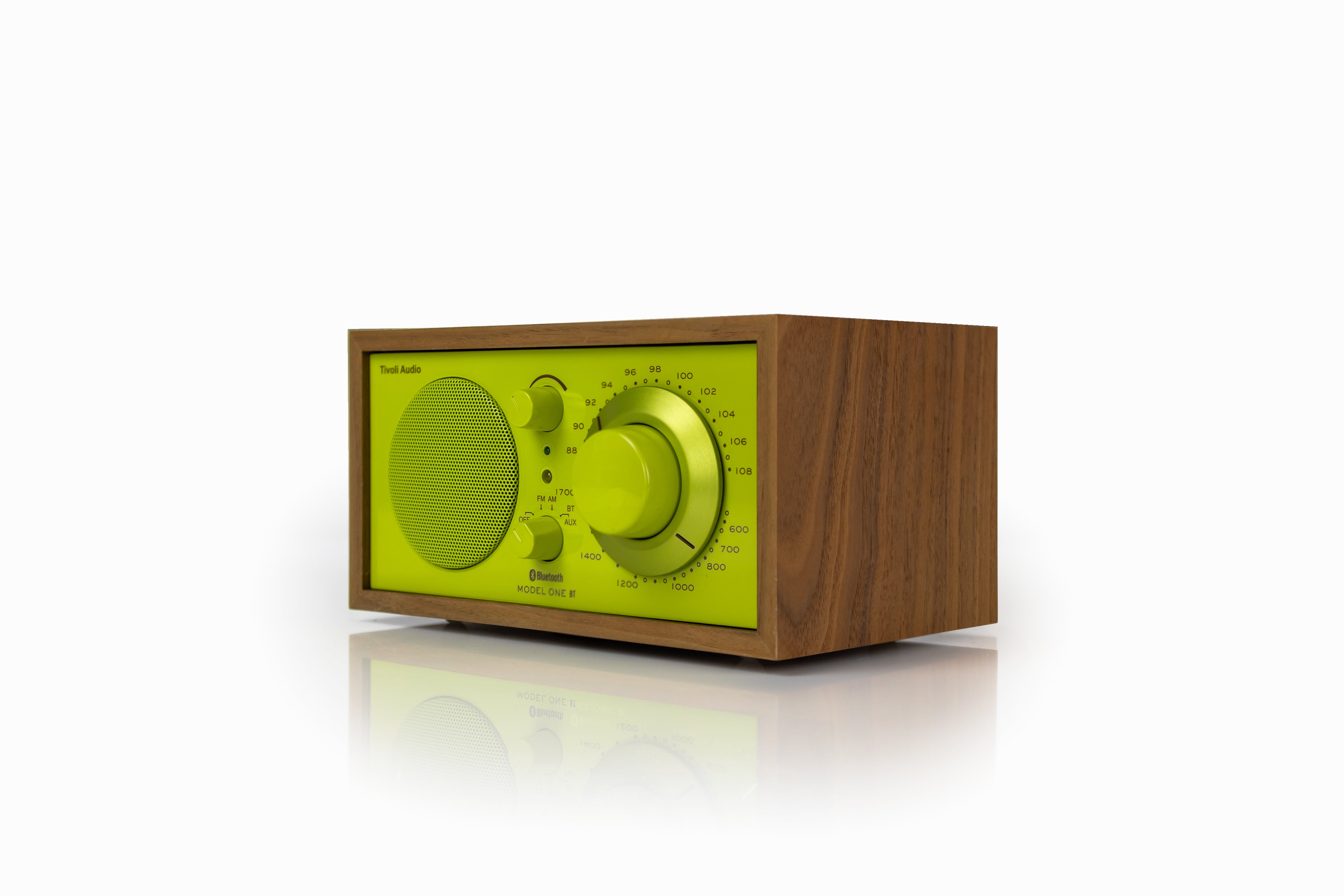 Tivoli Audio Model One BT – Klassikkoradion uusi aikakausi