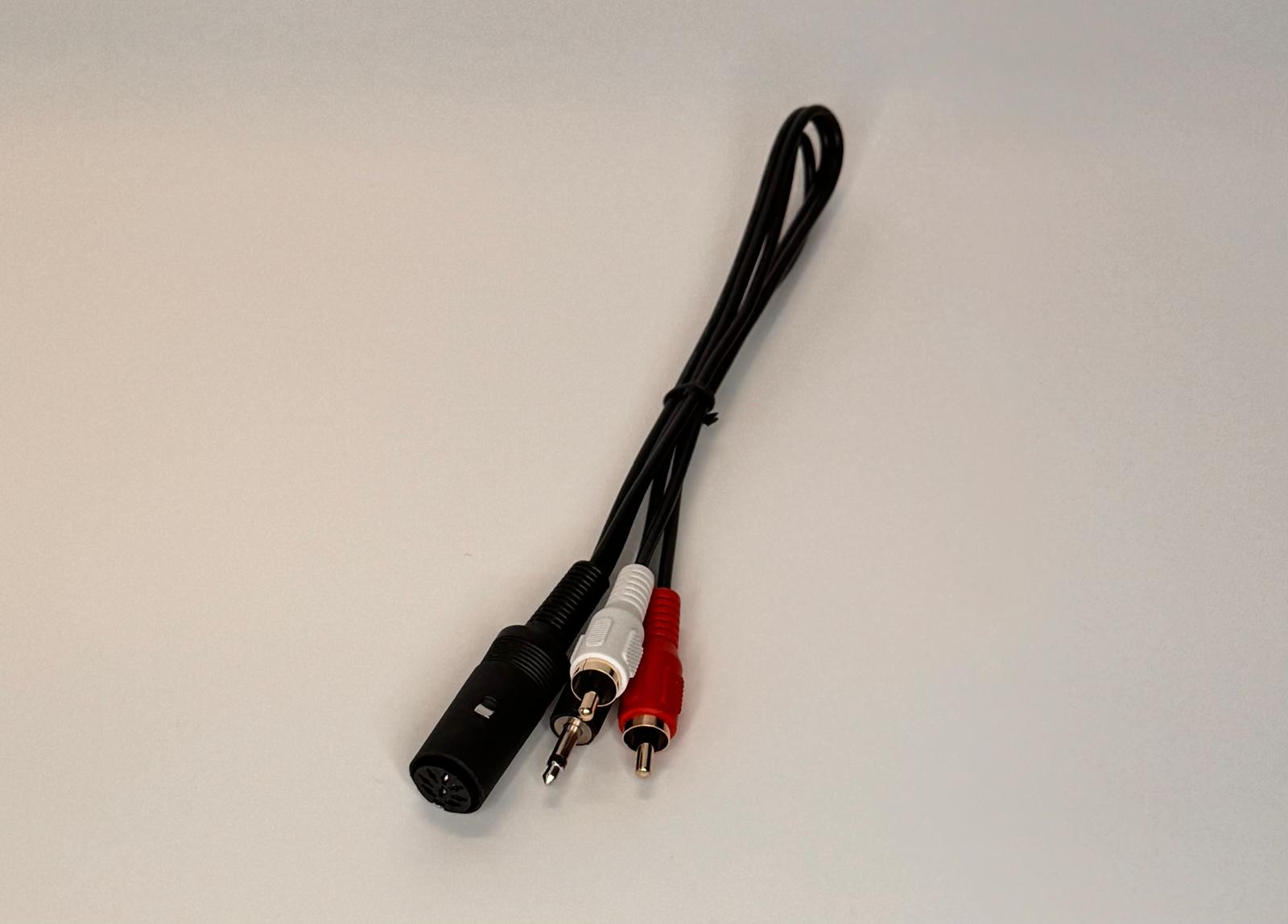 Design Hifi Adapteri-johto Din8/2rca+trigger