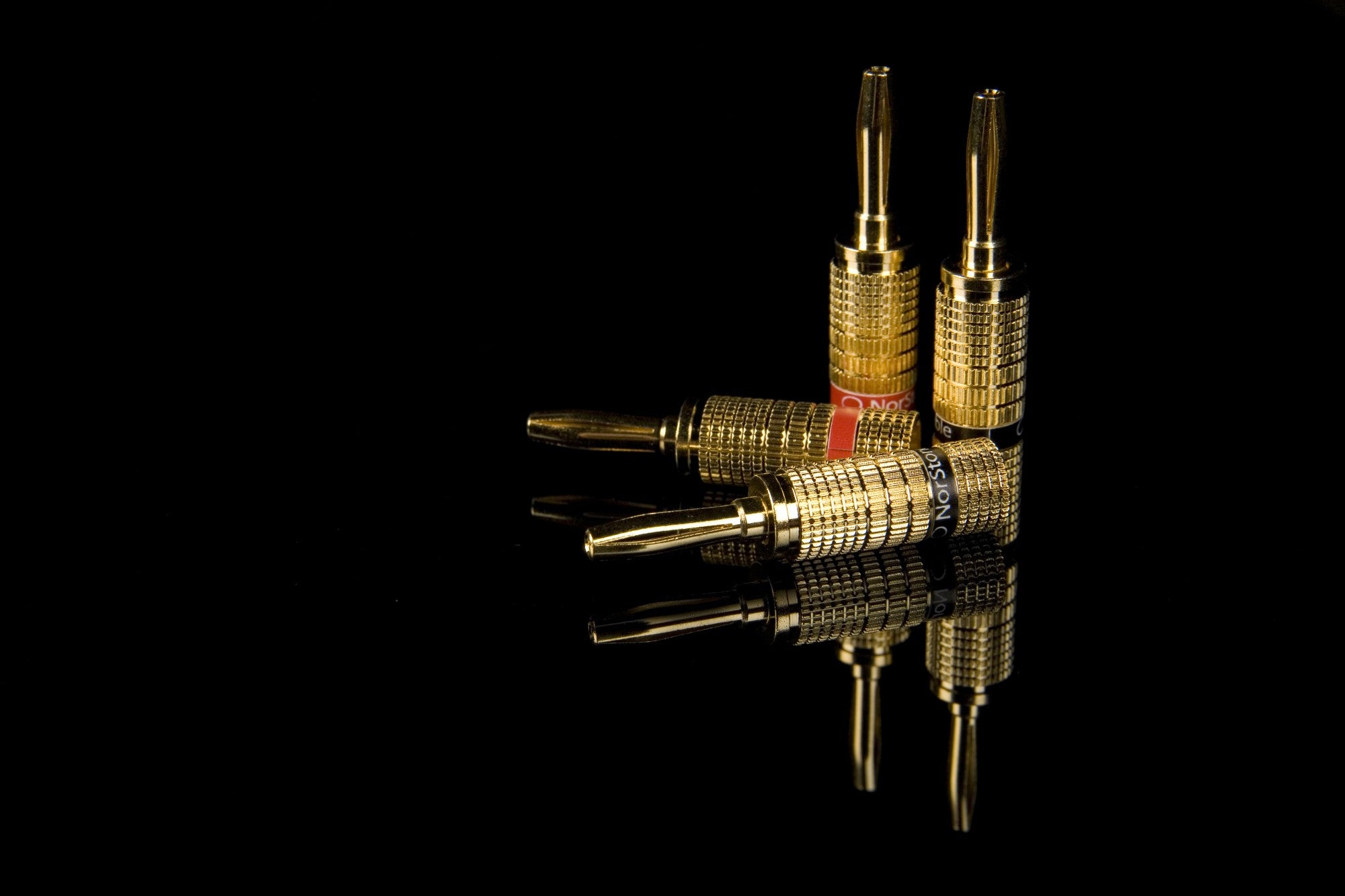 Norstone Cables BANANA PLUGS GOLD/SET OF 4