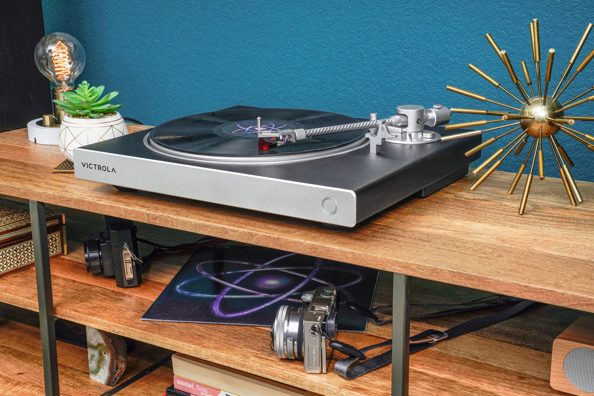 Victrola Hi-Res Carbon Vinyylisoitin - Audiofiilin Unelma