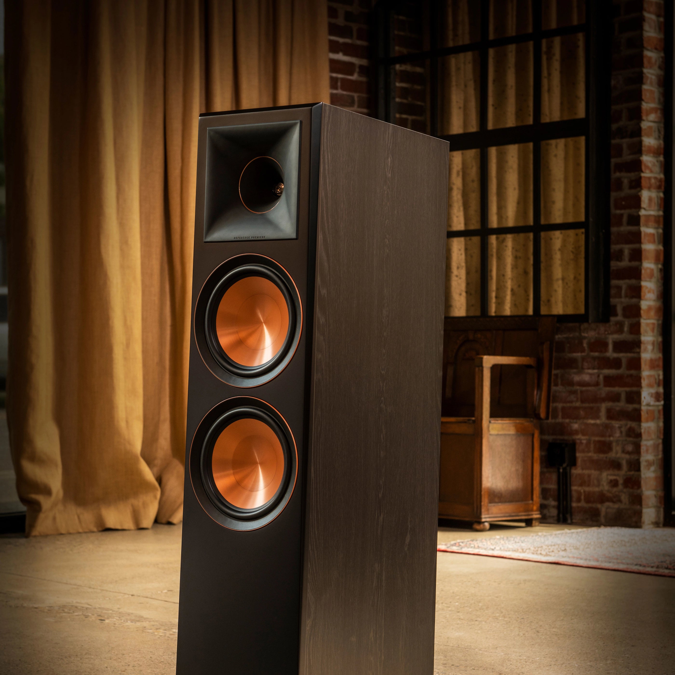 Klipsch RP-5000F II – Tarkkaa ääntä, vaikuttavaa viimeistelyä