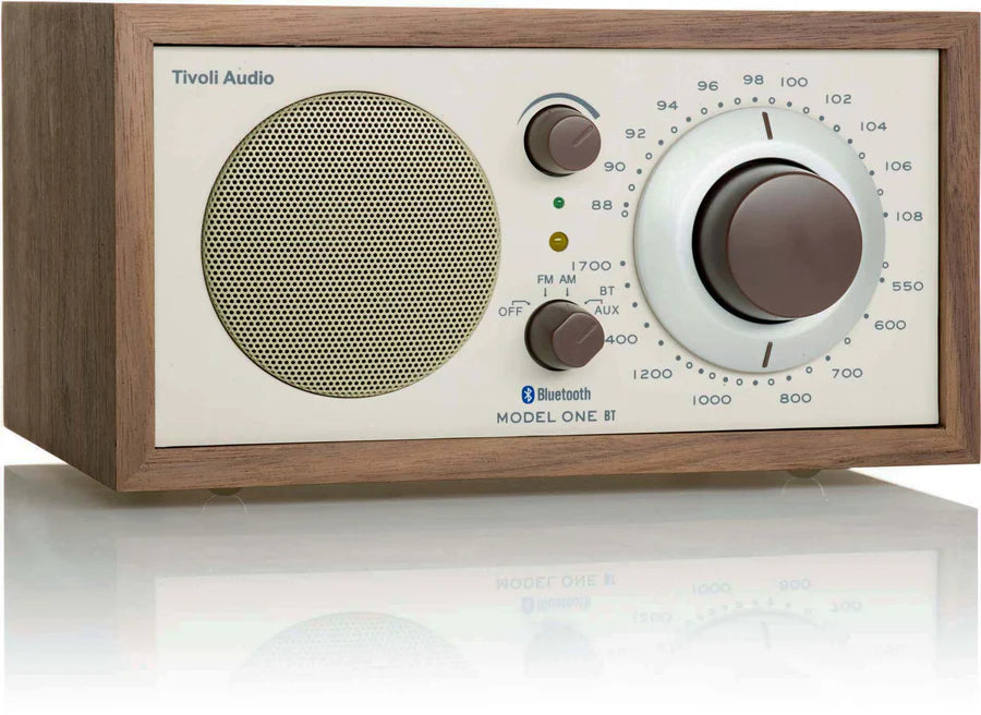 Tivoli Audio Model One BT – Klassikkoradion uusi aikakausi