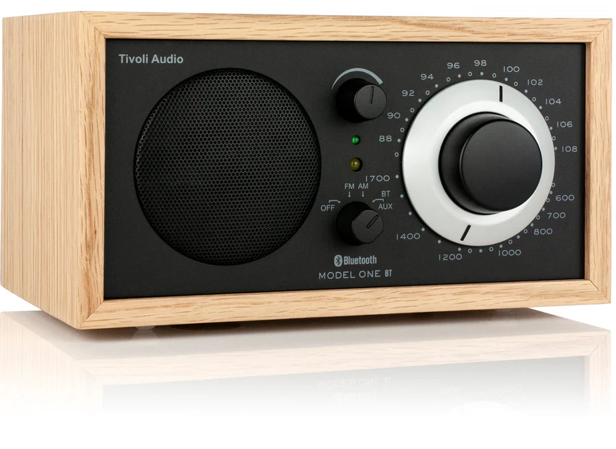 Tivoli Audio Model One BT – Klassikkoradion uusi aikakausi