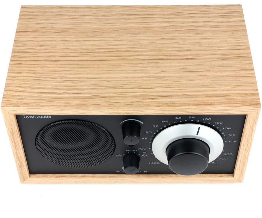 Tivoli Audio Model One BT – Klassikkoradion uusi aikakausi