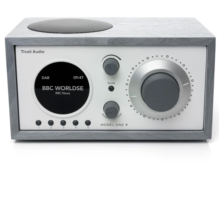 Tivoli Audio Model One+ – Klassikkoradion uusi digitaalinen aikakausi