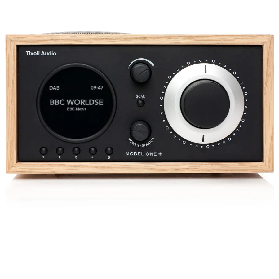 Tivoli Audio Model One+ – Klassikkoradion uusi digitaalinen aikakausi