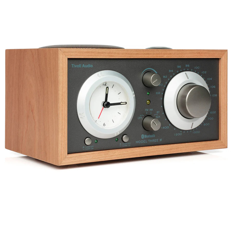 Tivoli Audio Model Three BT – Tyylikäs herätys ja huippuääni