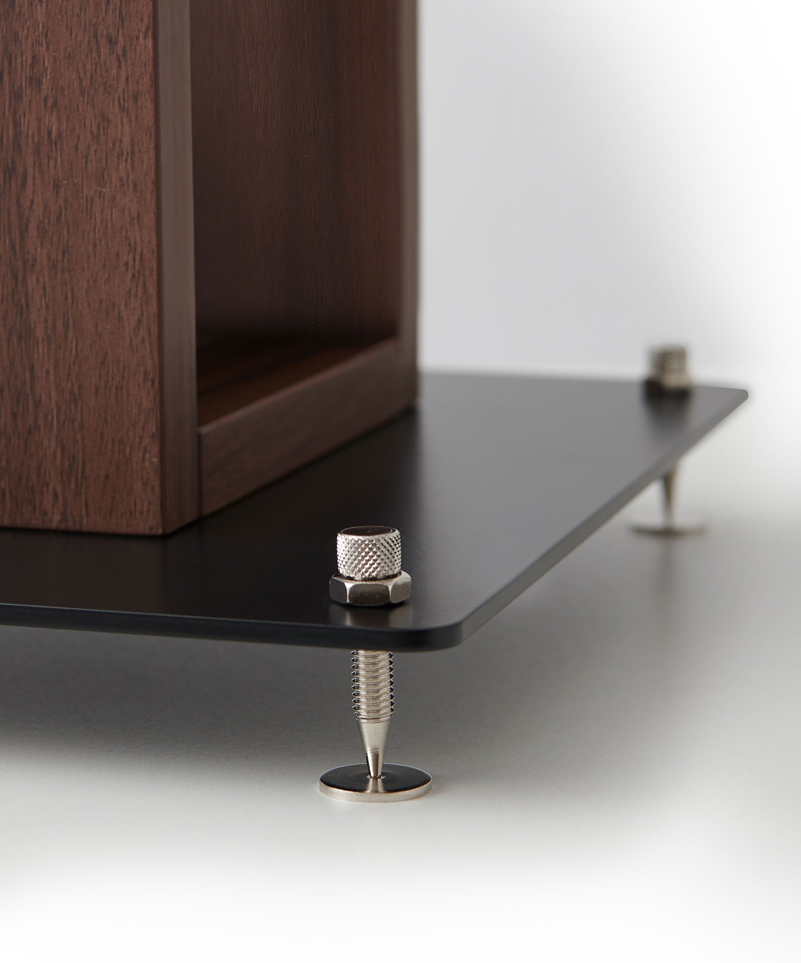 Norstone ALVA PLUS  STAND WALNUT