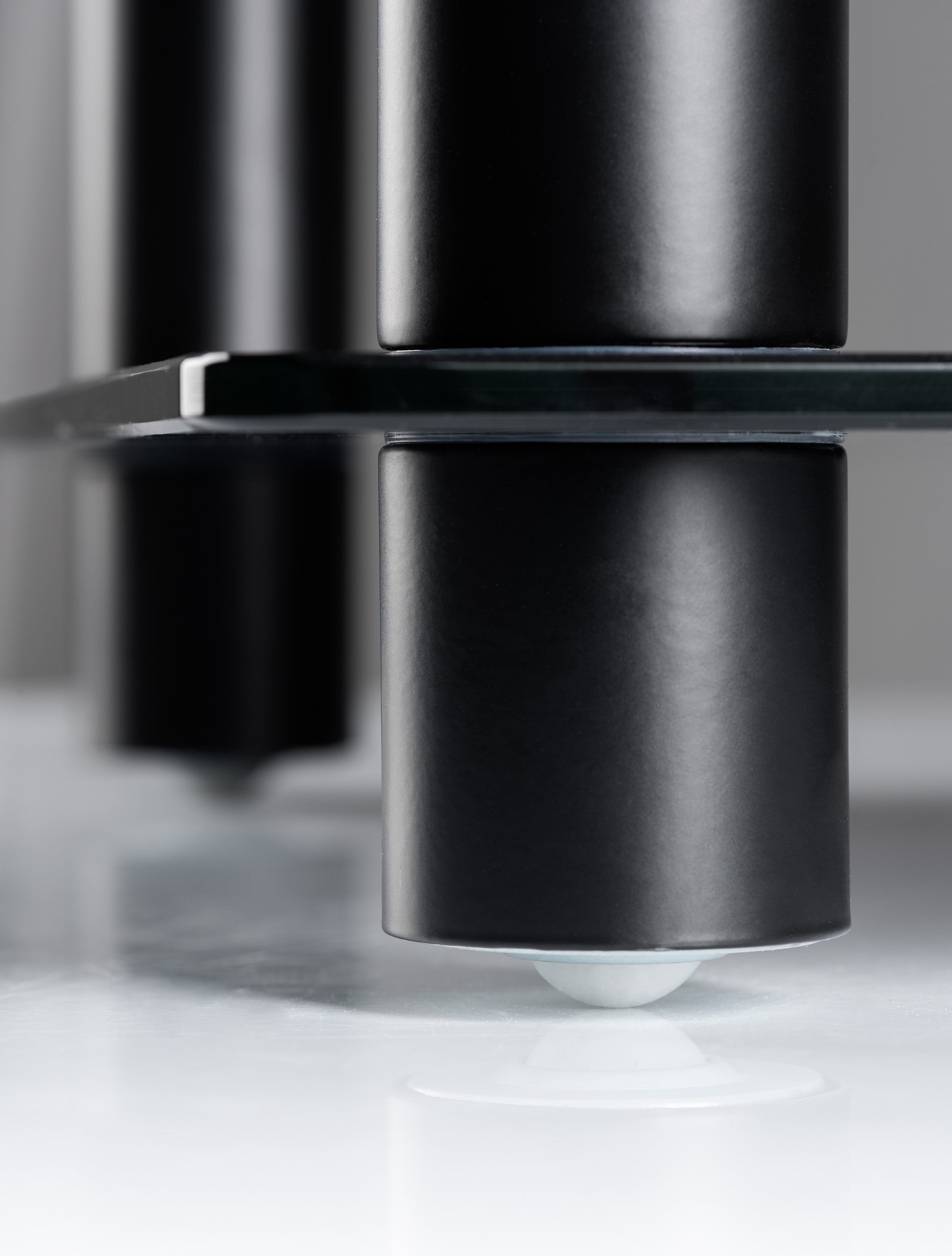 Norstone EPUR 4 HIFI BLACK SATIN