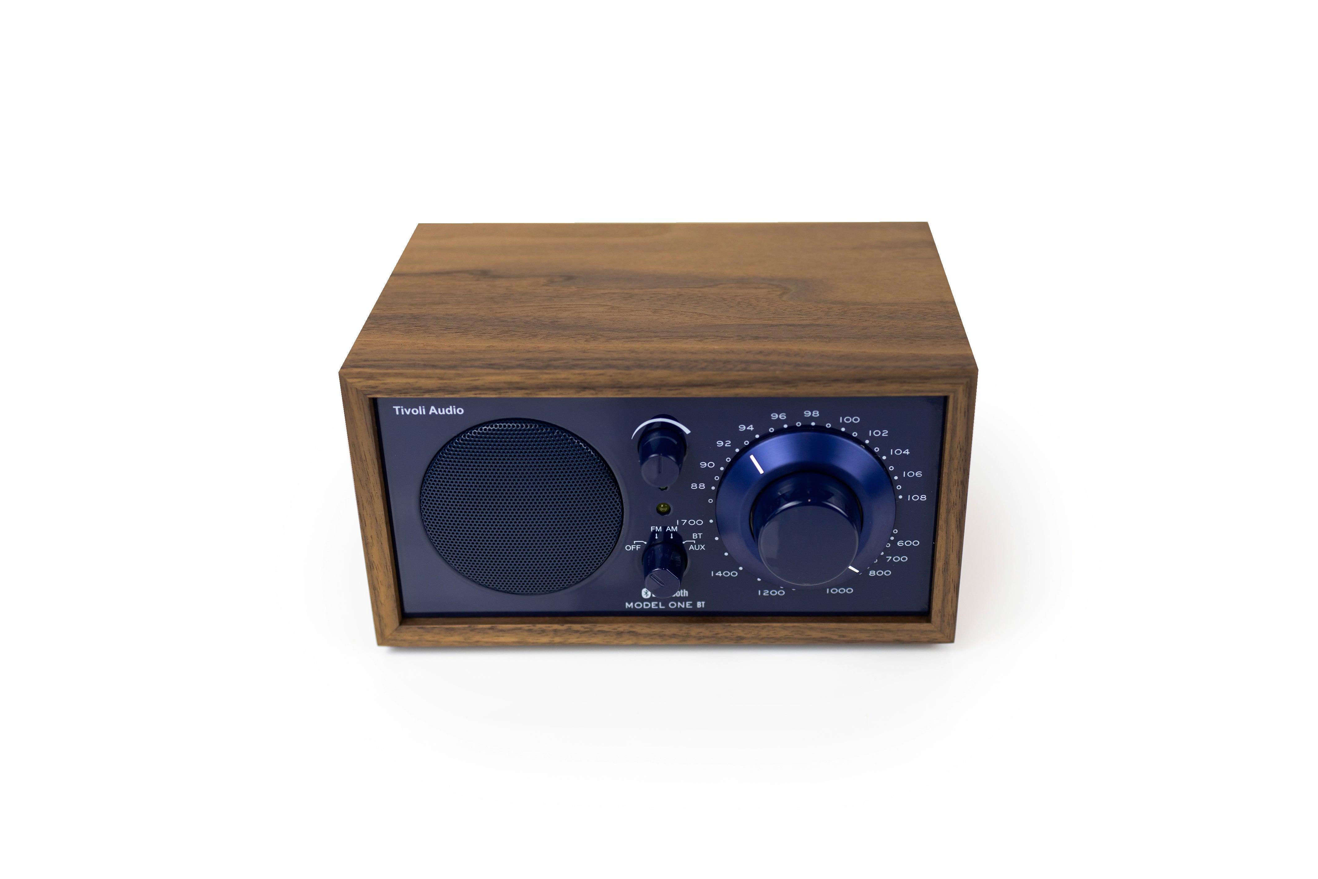 Tivoli Audio Model One BT – Klassikkoradion uusi aikakausi