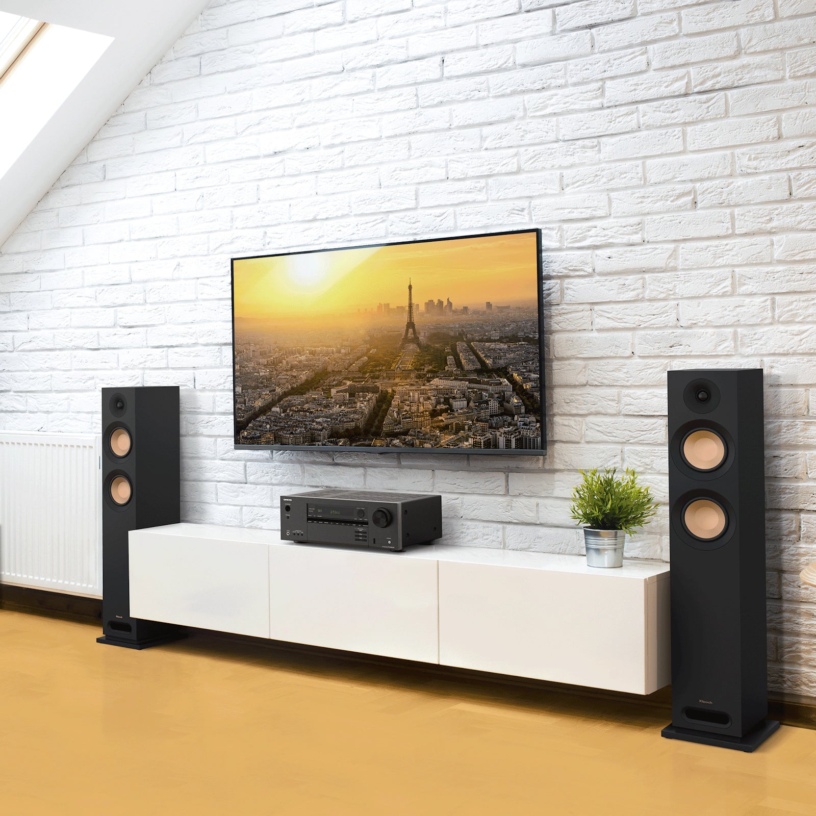 Onkyo TX-NR5100 – 7.2-kanavainen 8K AV-vahvistin