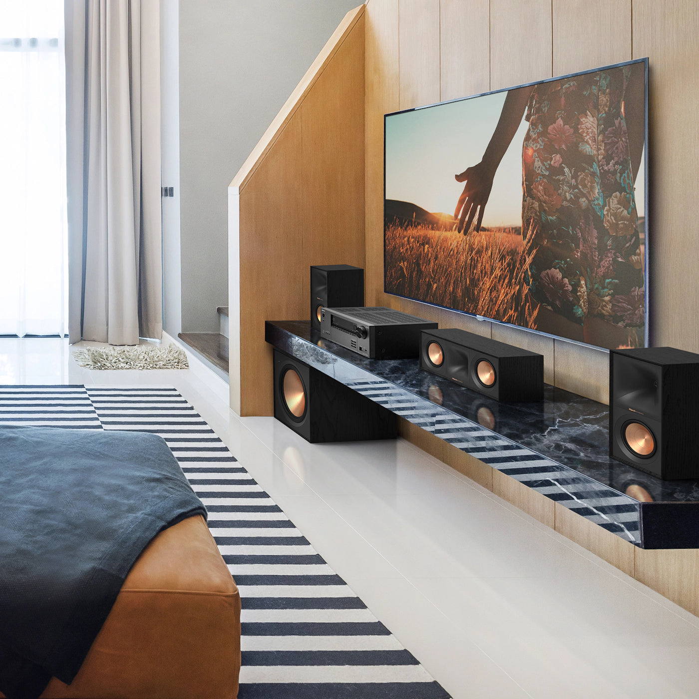 Klipsch R-50C - Keskikaiutin musta