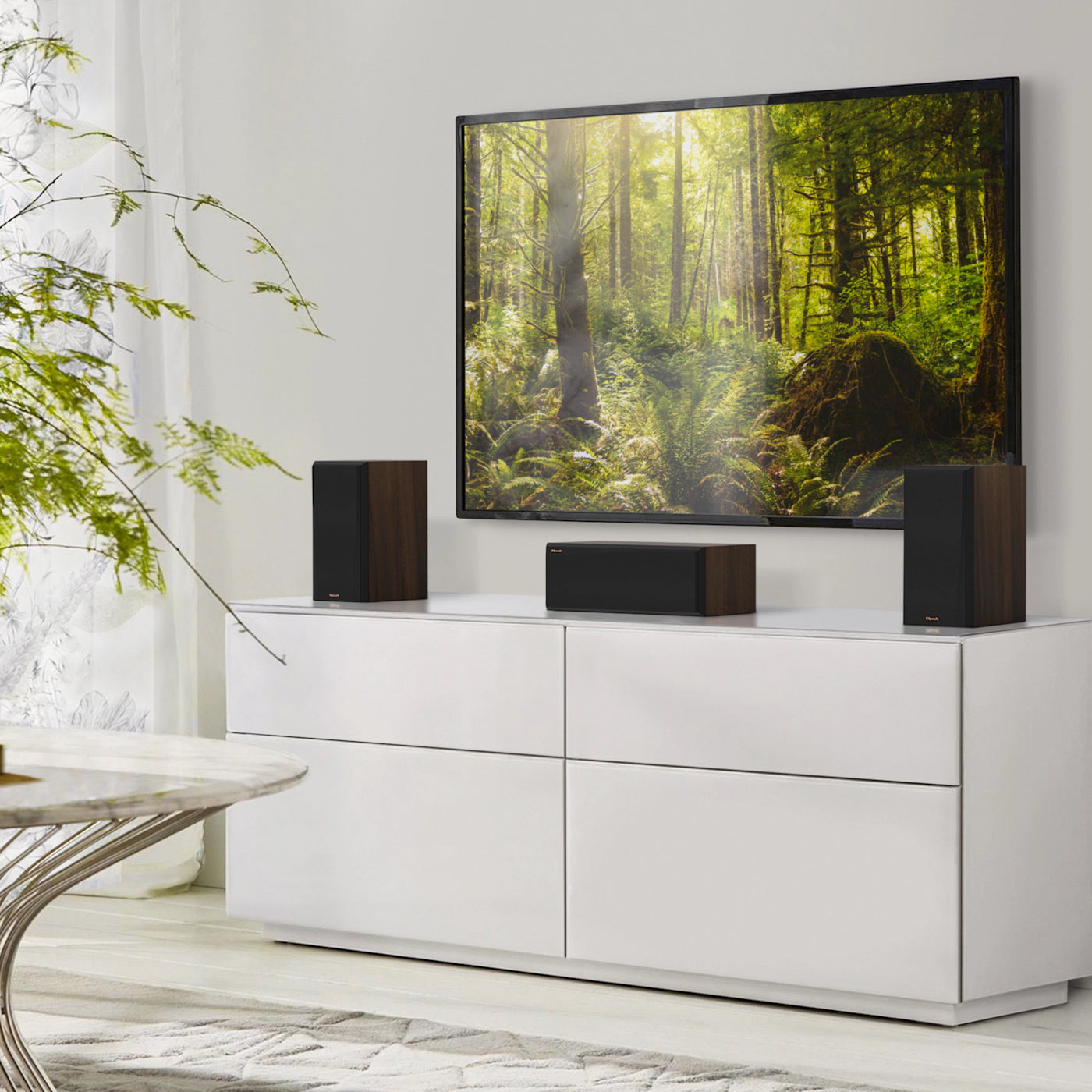 Klipsch RP-500M II – Jalustakaiuttimet, jotka herättävät äänen eloon