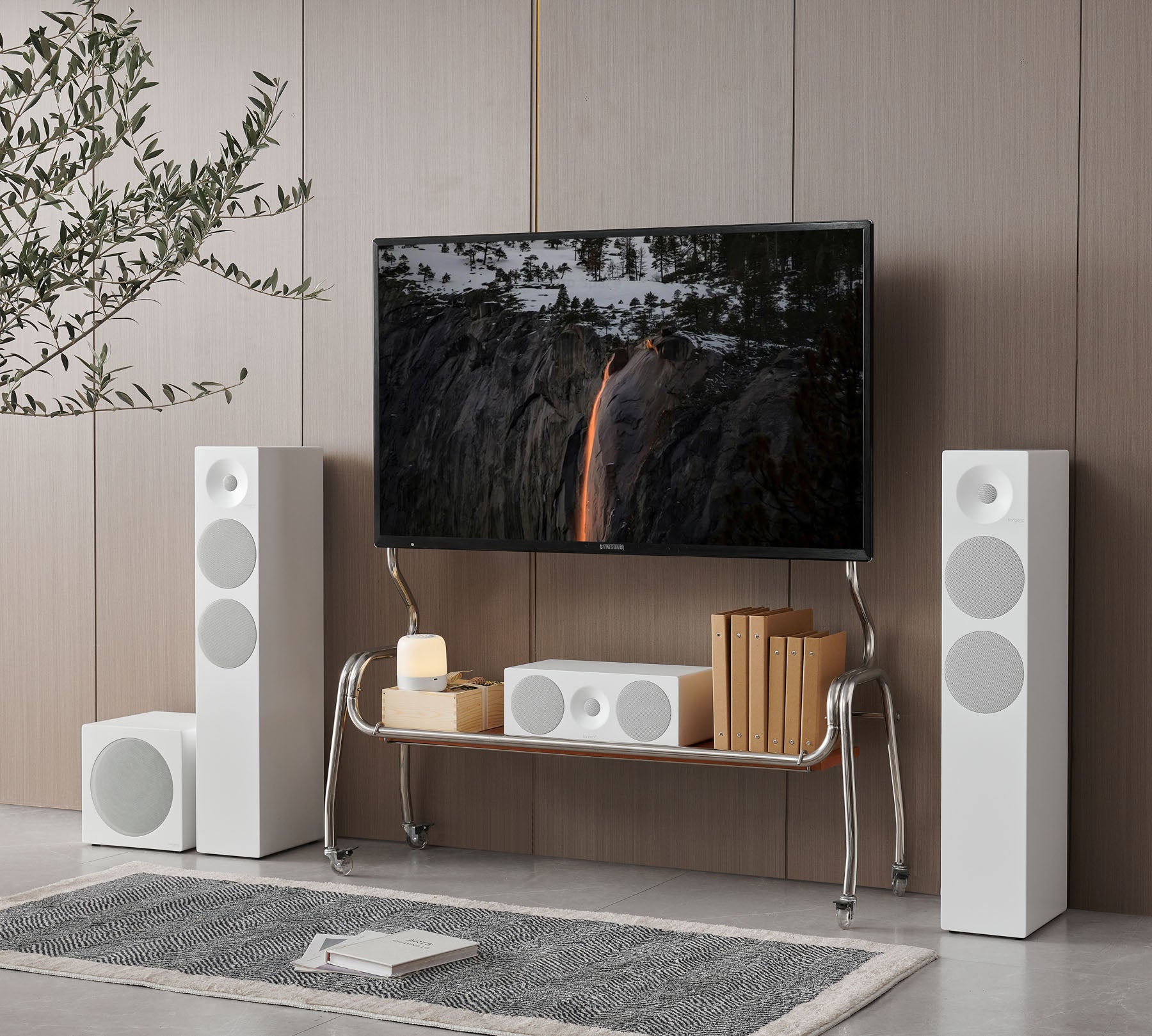 Tangent Spectrum II X6 – elegantti lattiakaiutin täyteläisellä ja tasapainoisella äänellä