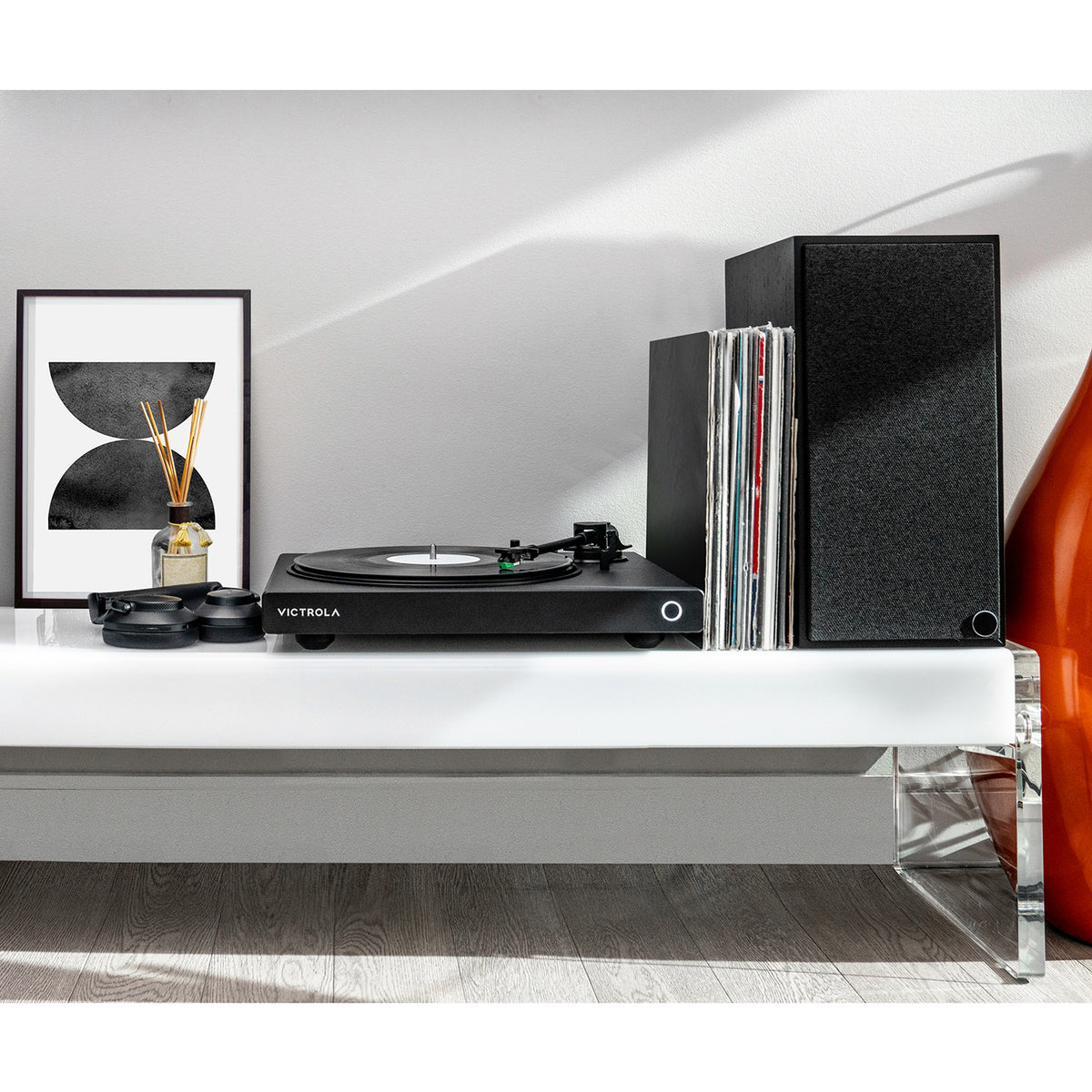 Victrola Hi-Res Onyx Vinyylisoitin - Hi-Fi-laatuinen levysoitin digitaalisella ulostulolla