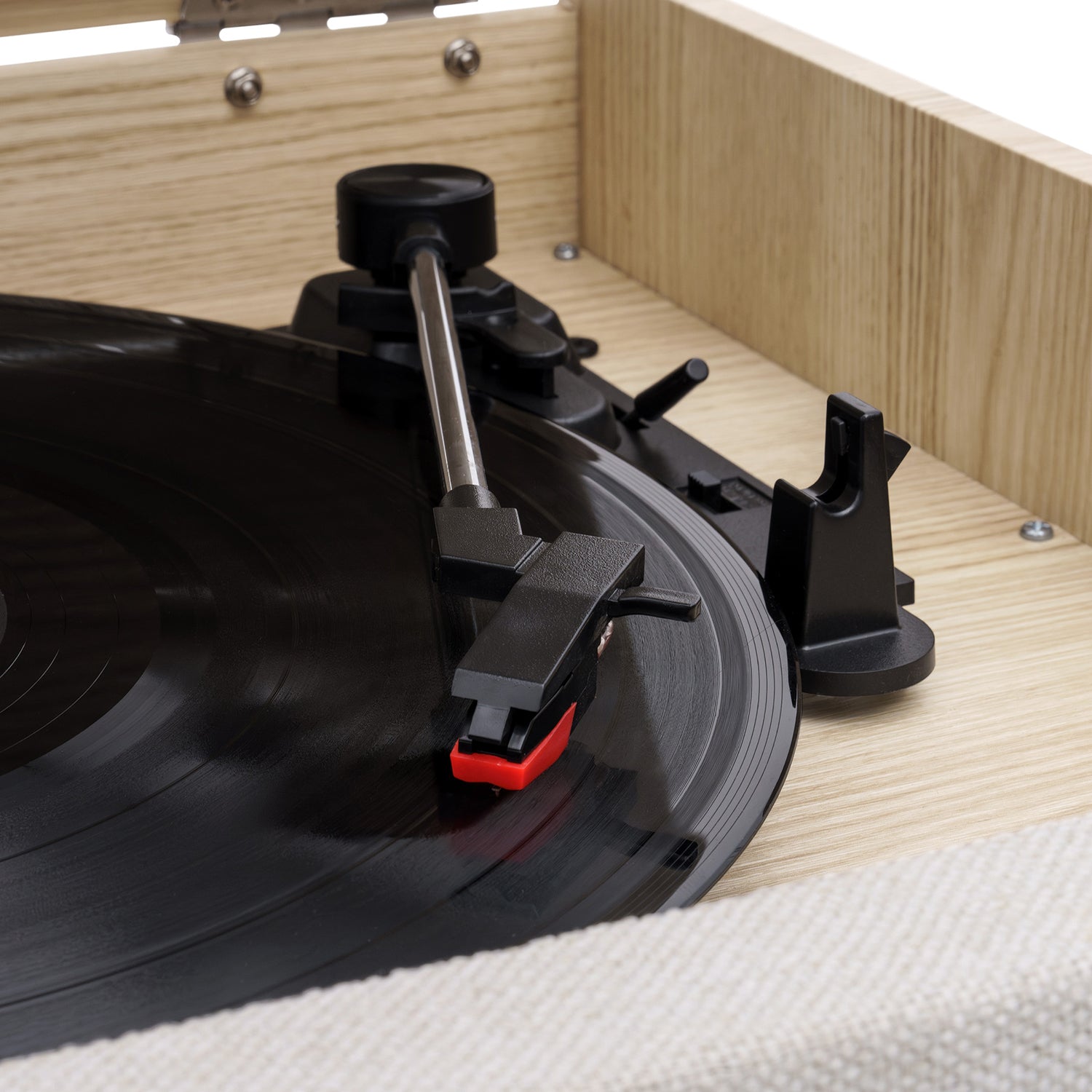Victrola Century VTA-820SB Levysoitin - Retrotyylin monitoimilaite