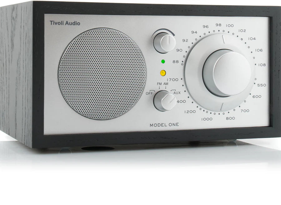Tivoli Audio Model One – Ajaton analoginen radiolegenda