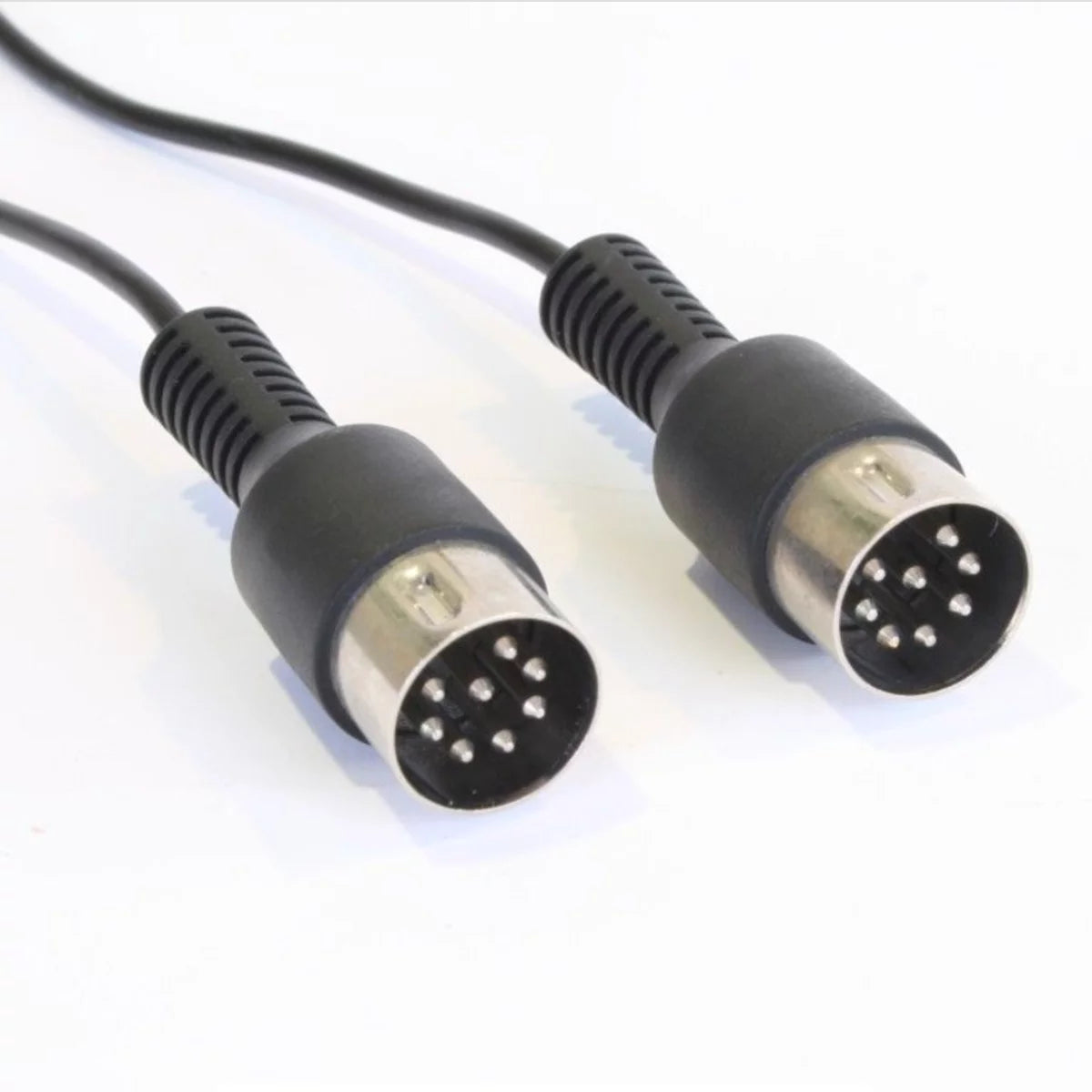 Almando Powerlink MKI – Laadukas kaapeli klassisille B&O-kaiuttimille